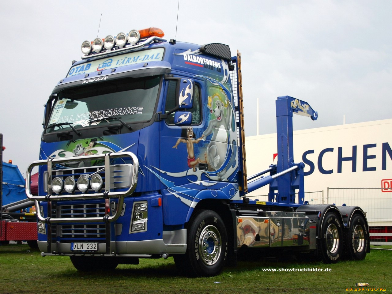, volvo, trucks